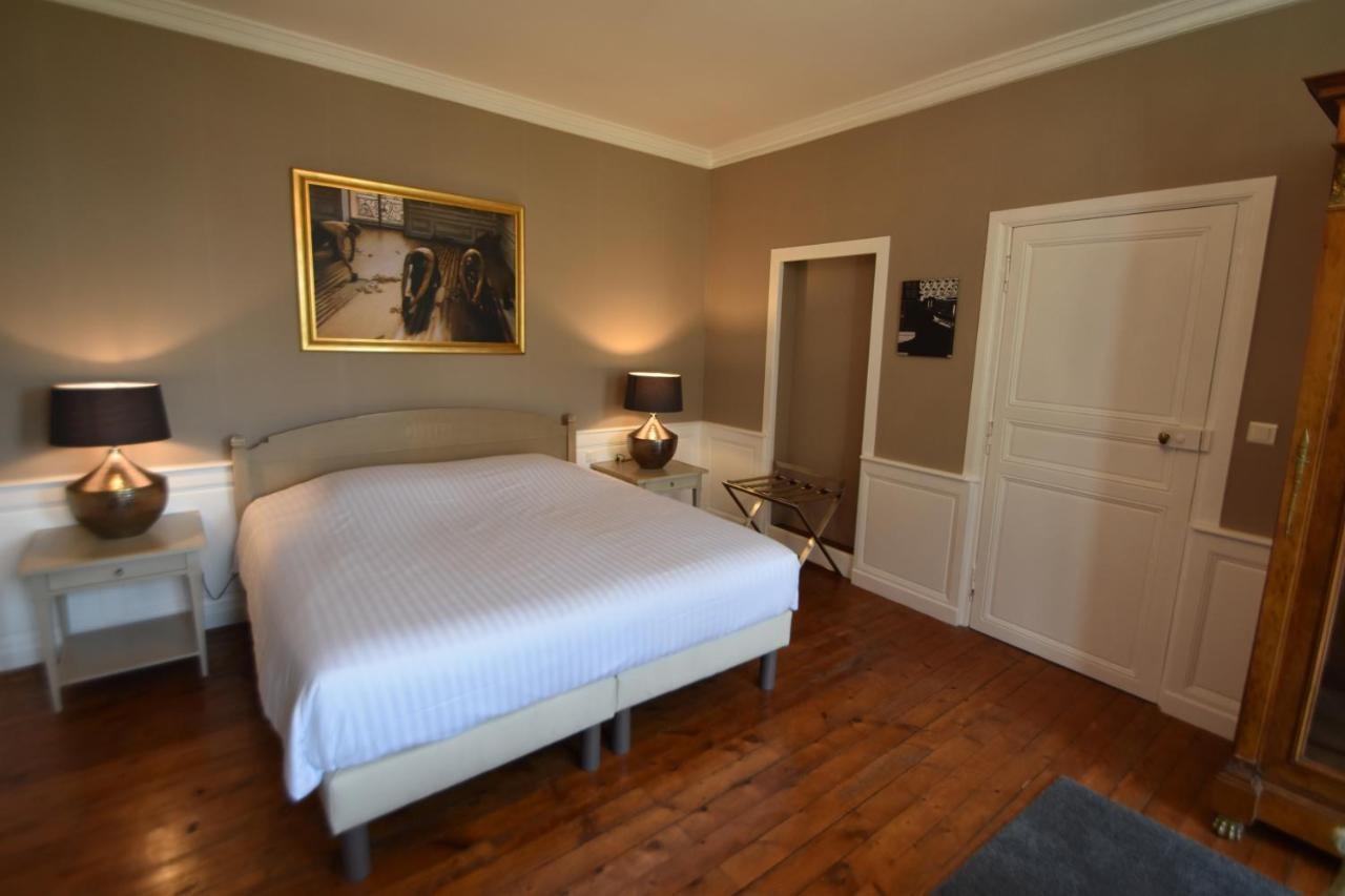 Les Destinees Hotell Chinon Eksteriør bilde